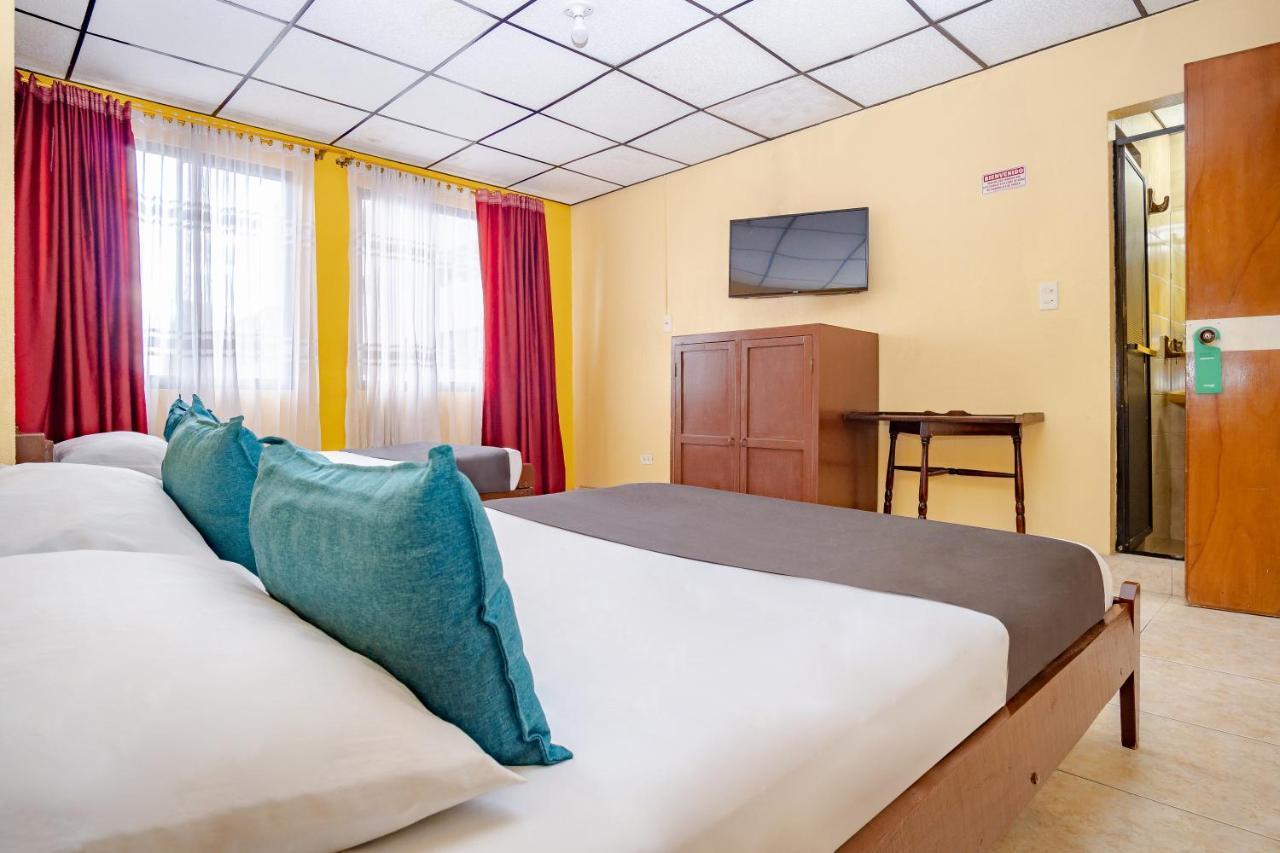 Ayenda Europa Hotel Bogota Bagian luar foto