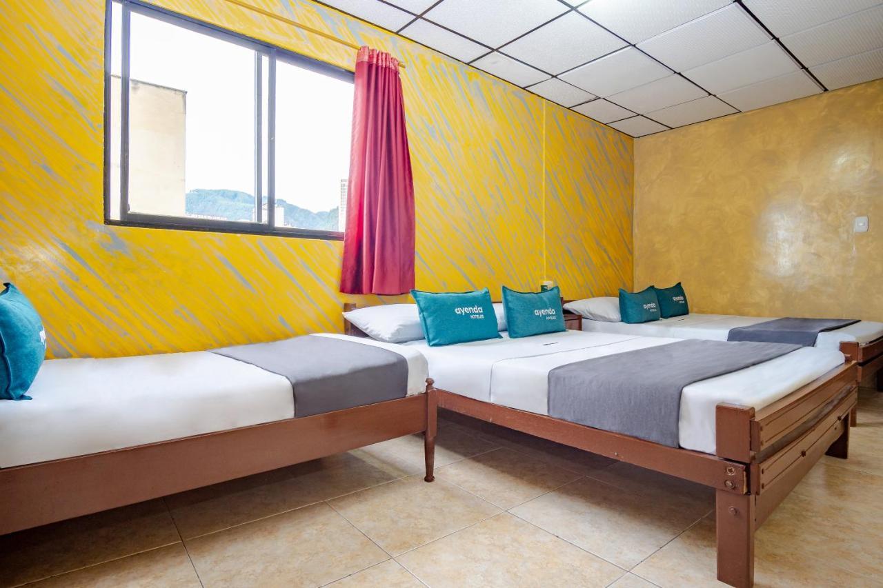 Ayenda Europa Hotel Bogota Bagian luar foto